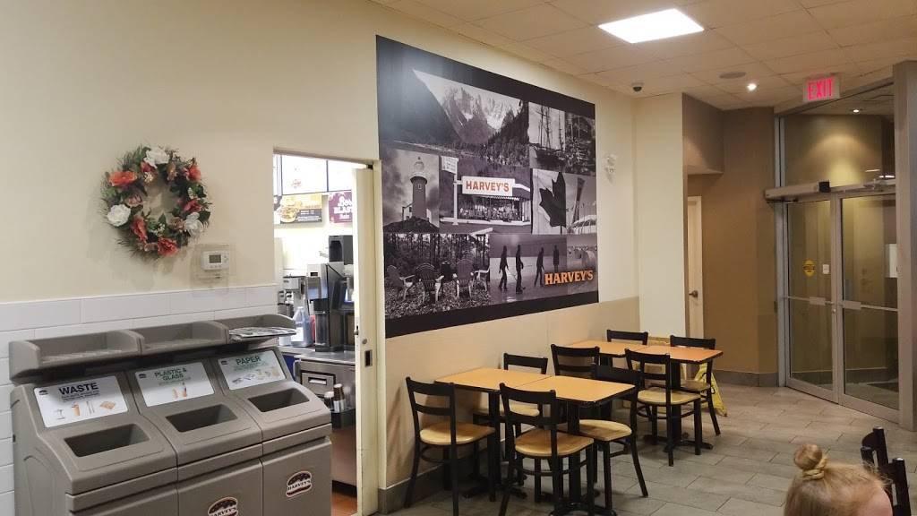 Harveys | restaurant | 2 Warren Ave, Oshawa, ON L1J 0A1, Canada | 9057203113 OR +1 905-720-3113