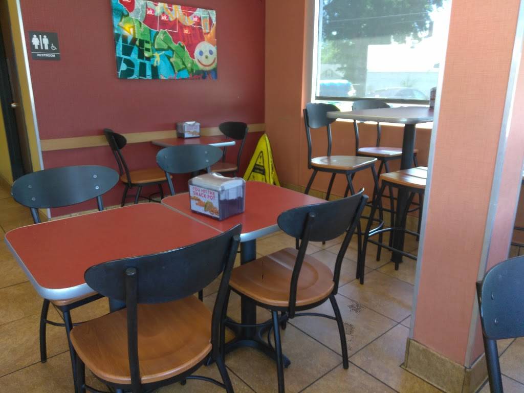 Jack in the Box | restaurant | 41 E Edwardsville Rd, Wood River, IL 62095, USA | 6182542098 OR +1 618-254-2098