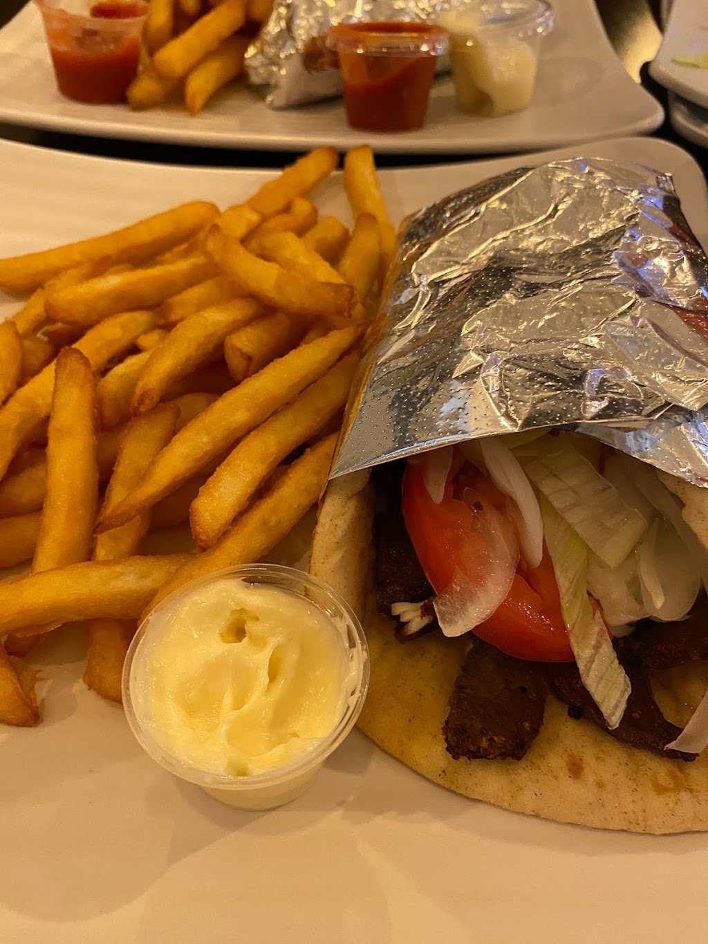 Cafe Layal | restaurant | 207 Gray St a, Houston, TX 77002, USA | 7136510939 OR +1 713-651-0939