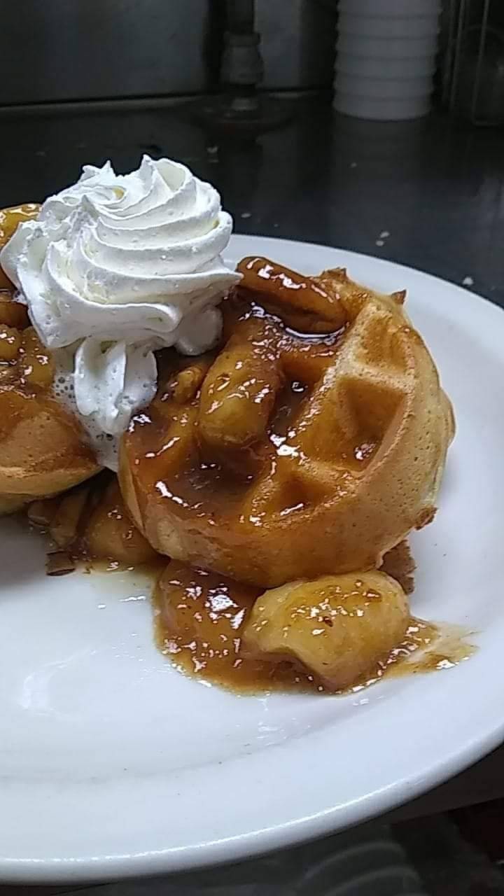 Rusty Rooster Cafe | restaurant | 3243 Bagnell Dam Blvd, Lake Ozark, MO 65049, USA | 5736931778 OR +1 573-693-1778