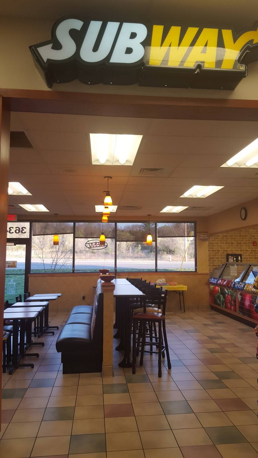 Subway | restaurant | 3634 N Valley Pike, Harrisonburg, VA 22802, USA | 5404342657 OR +1 540-434-2657