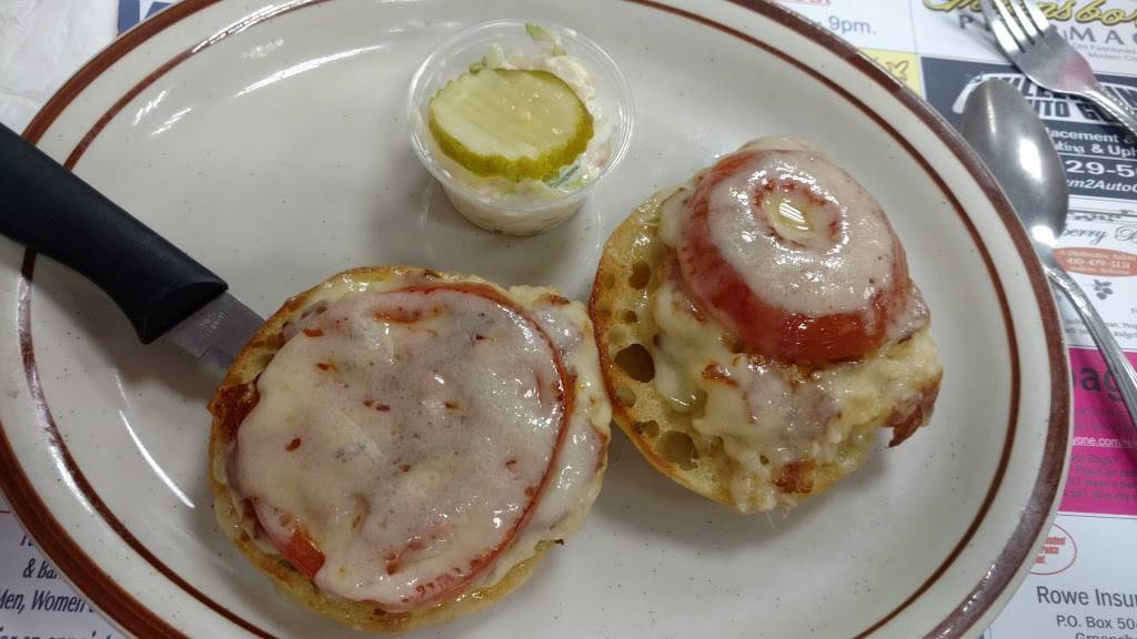 9 Central Diner | restaurant | 9 N Central Ave, Ridgely, MD 21660, USA | 4106348262 OR +1 410-634-8262