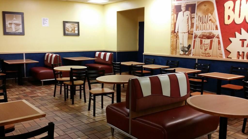 KFC | restaurant | 10520 S De Anza Blvd, Cupertino, CA 95014, USA | 4082535057 OR +1 408-253-5057