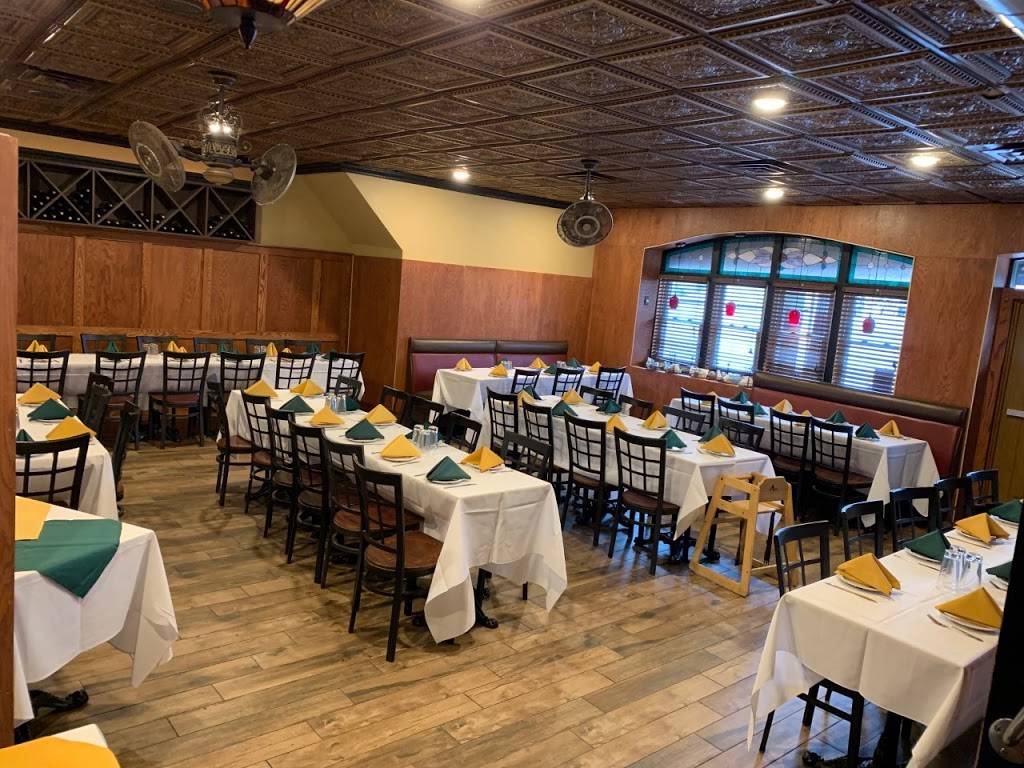 Jimmy Max | restaurant | 280 Watchogue Rd, Staten Island, NY 10314, USA | 7189836715 OR +1 718-983-6715