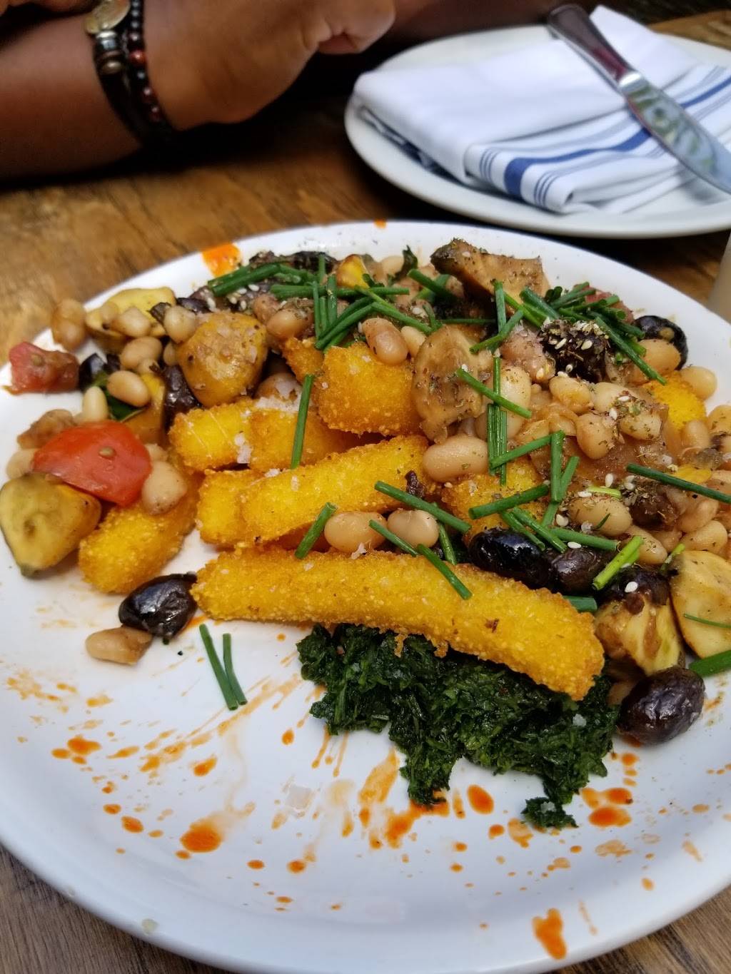 Mesa Verde Restaurant | restaurant | 1919 Cliff Dr, Santa Barbara, CA 93109, USA | 8059634474 OR +1 805-963-4474