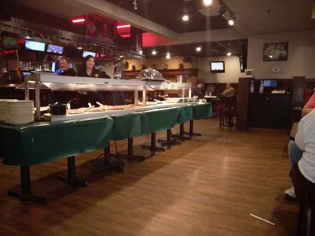 Village Inn Pizza & Sports Grille | restaurant | 934 Washington Ave, Holland, MI 49423, USA | 6163921818 OR +1 616-392-1818