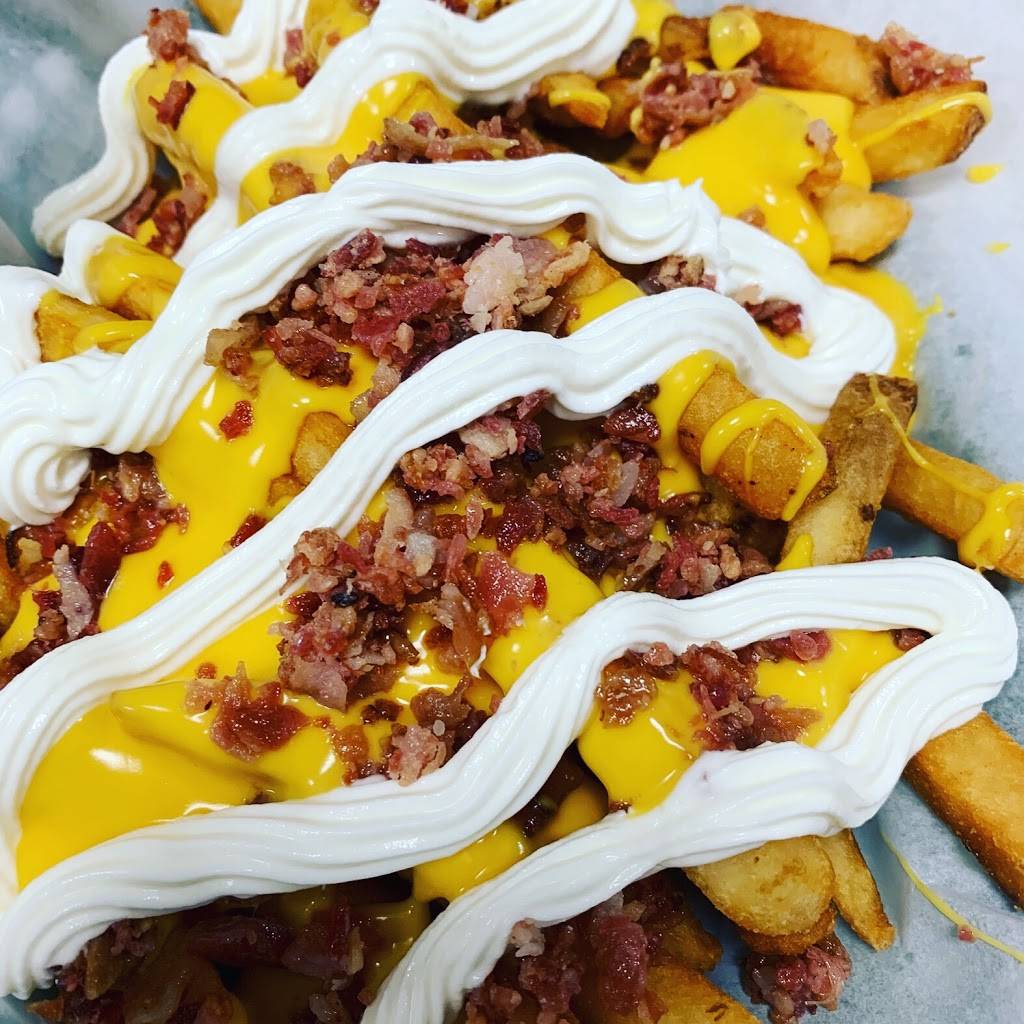 Jimmys Burgers and Wings | restaurant | 5256 W Irlo Bronson Memorial Hwy, Kissimmee, FL 34746, USA | 4075074355 OR +1 407-507-4355