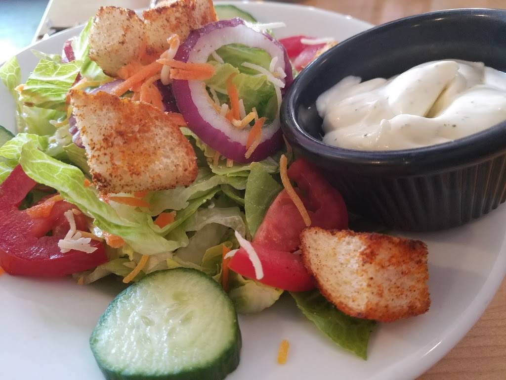 Francos Kitchen | restaurant | 10 W Oak St, Lodi, CA 95240, USA | 2094007164 OR +1 209-400-7164