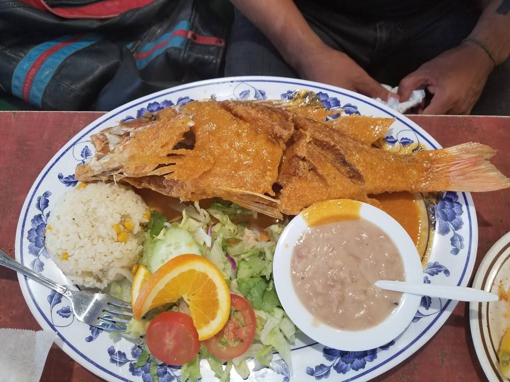 Las Islitas Mariscos | restaurant | 1460 Oakland Rd Ste F, San Jose, CA 95112, USA | 4084527411 OR +1 408-452-7411