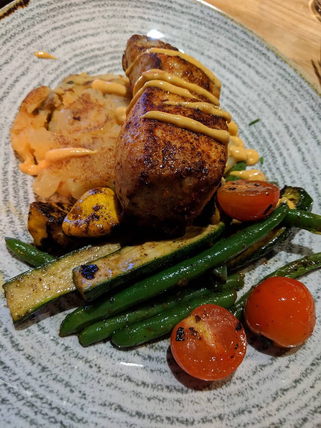 Matadora | restaurant | 2 Forbes Rd, Woburn, MA 01801, USA | 7819040658 OR +1 781-904-0658