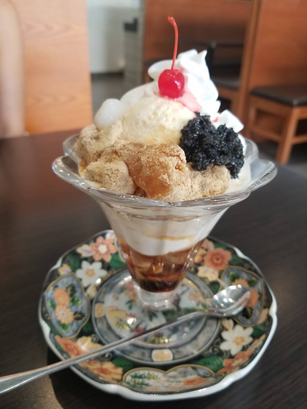 Azabu sabo | restaurant | 24201 Magic Mountain Pkwy, Santa Clarita, CA 91355, USA | 6612882688 OR +1 661-288-2688