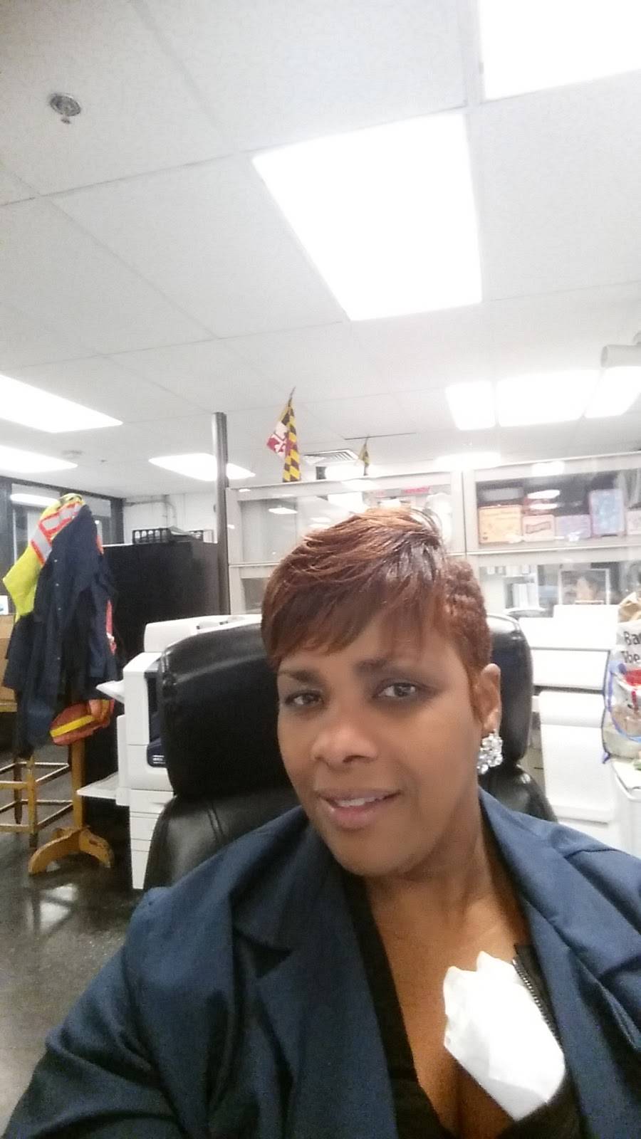 Silver Star Restaurant | restaurant | 801 Bonaparte Ave, Baltimore, MD 21218, USA | 4104675060 OR +1 410-467-5060