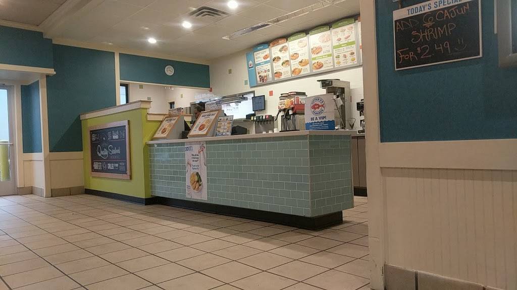 Captain Ds | restaurant | 3061 Wilma Rudolph Blvd, Clarksville, TN 37040, USA | 9319063631 OR +1 931-906-3631