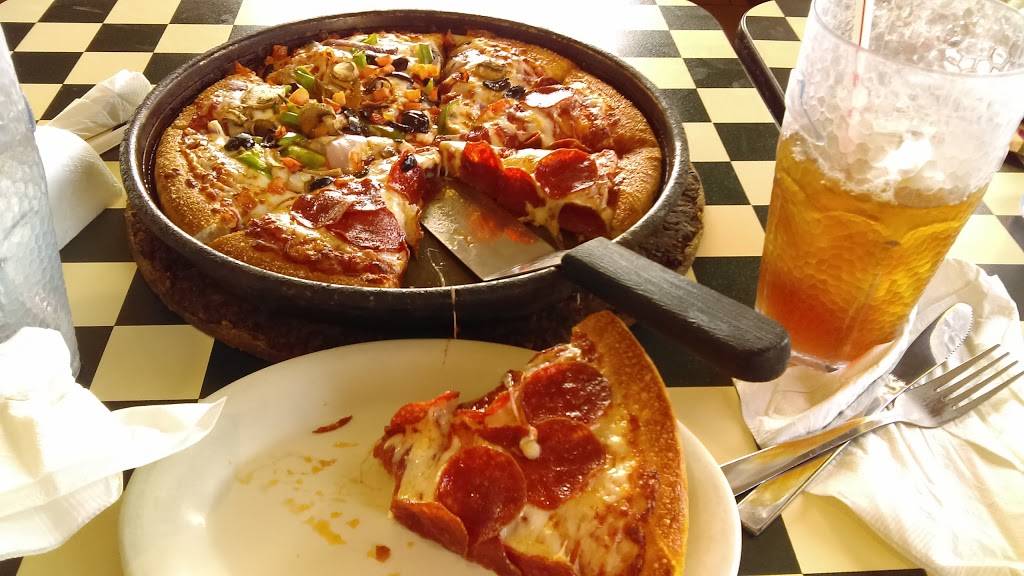 Pizza Hut | restaurant | 1013 Austin Hwy, San Antonio, TX 78209, USA | 2108285281 OR +1 210-828-5281