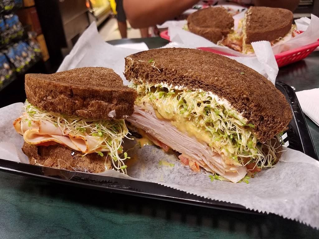 Shlomo Subs | restaurant | 2706 US-19 ALT, Palm Harbor, FL 34683, USA | 7277710200 OR +1 727-771-0200