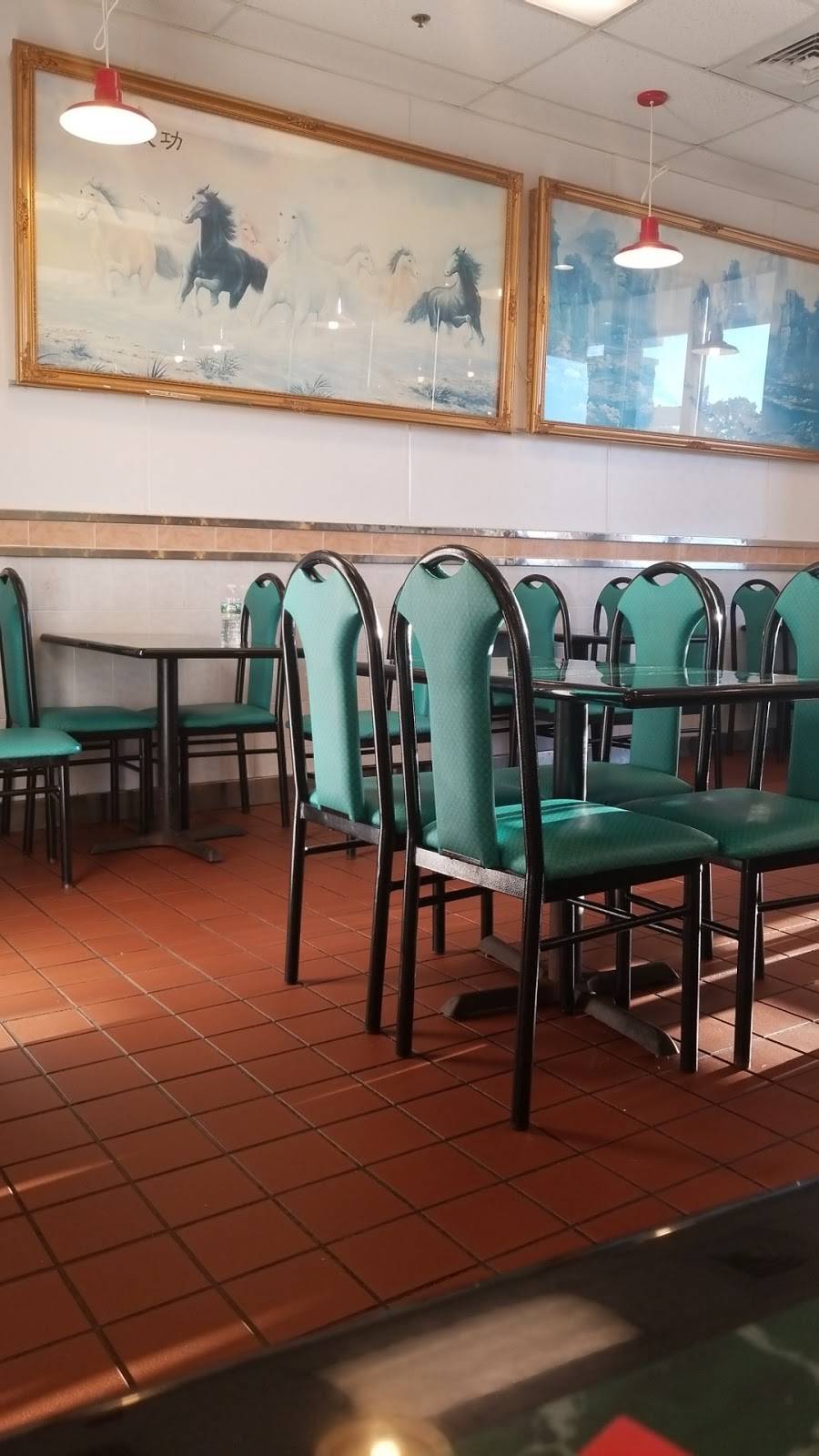 Golden Star Restaurant | restaurant | 500 Kings Hwy, New Bedford, MA 02745, USA | 5089952657 OR +1 508-995-2657