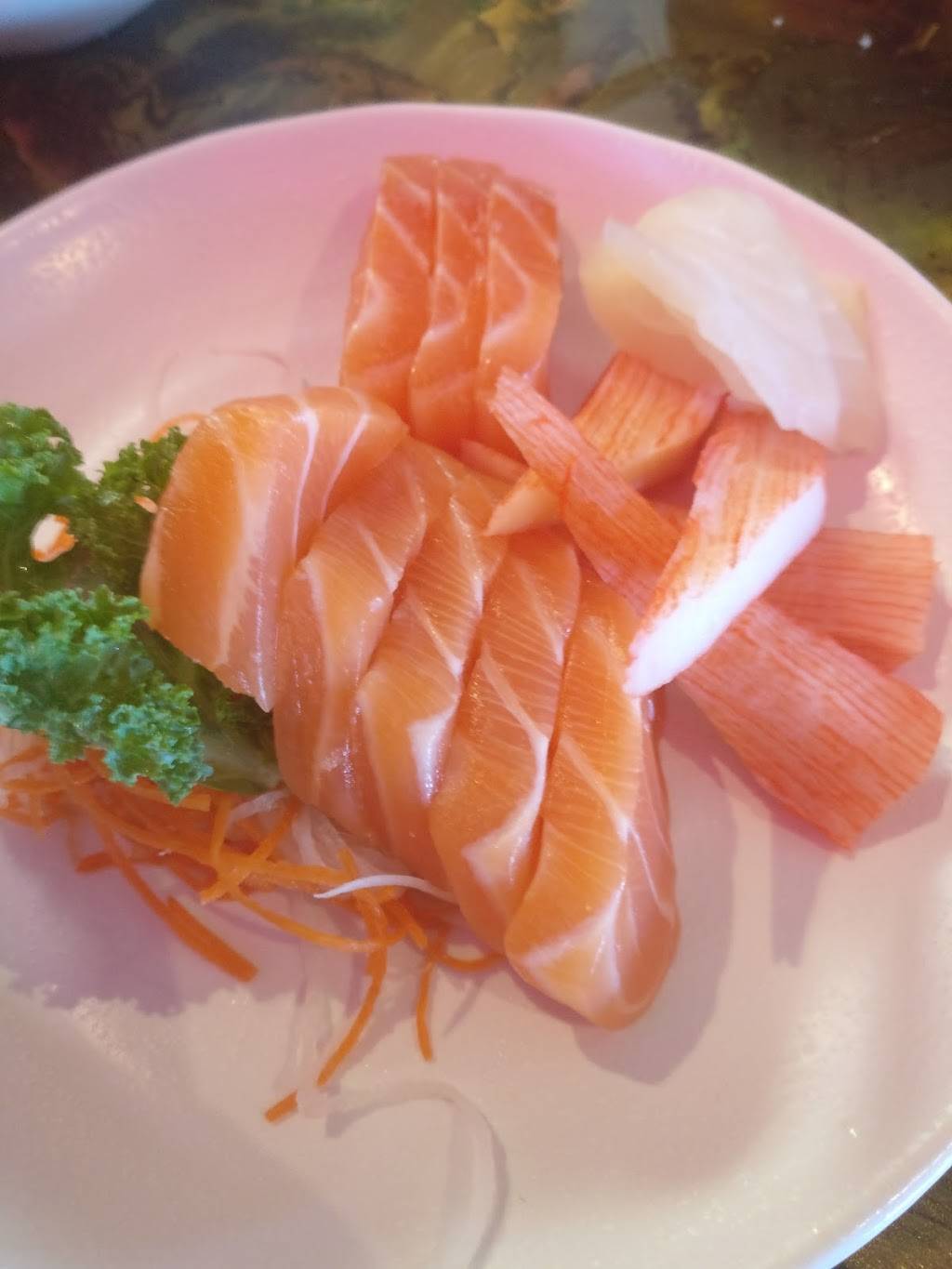 Taka Sushi | restaurant | 340 Eagle St W, Newmarket, ON L3Y 7M9, Canada | 9058365000 OR +1 905-836-5000