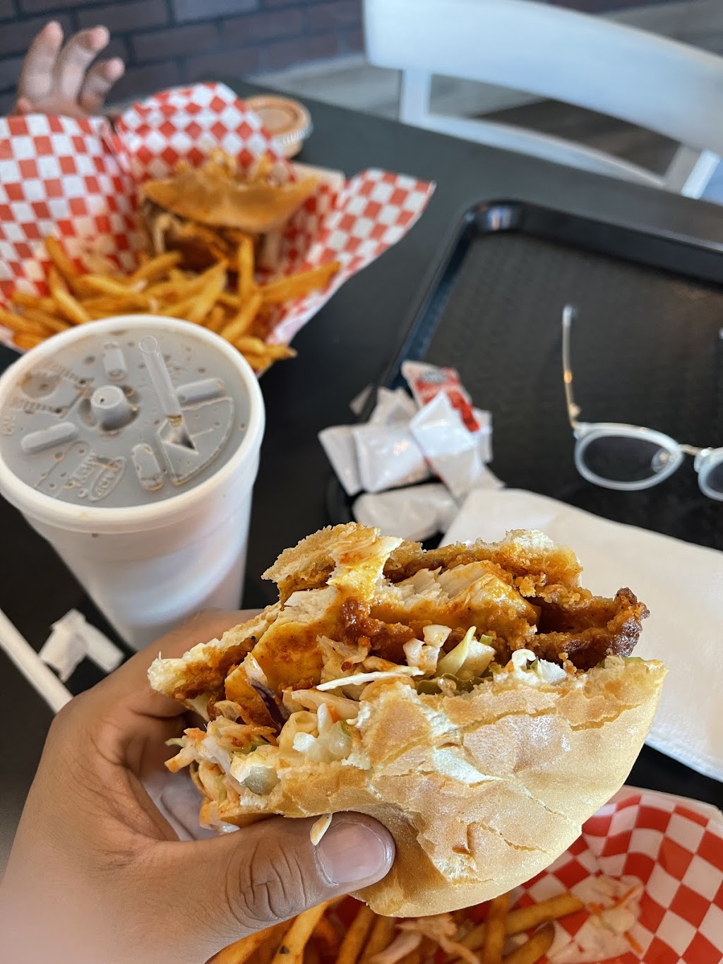 Chick-n-Bun | restaurant | 1125 W Rancho Vista Blvd Unit A, Palmdale, CA 93551, USA | 6615791777 OR +1 661-579-1777