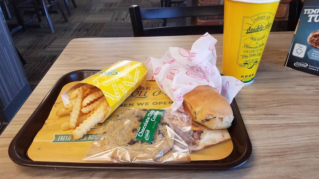 Runza Restaurant | restaurant | 1812 N Webb Rd, Grand Island, NE 68801, USA | 3083846111 OR +1 308-384-6111