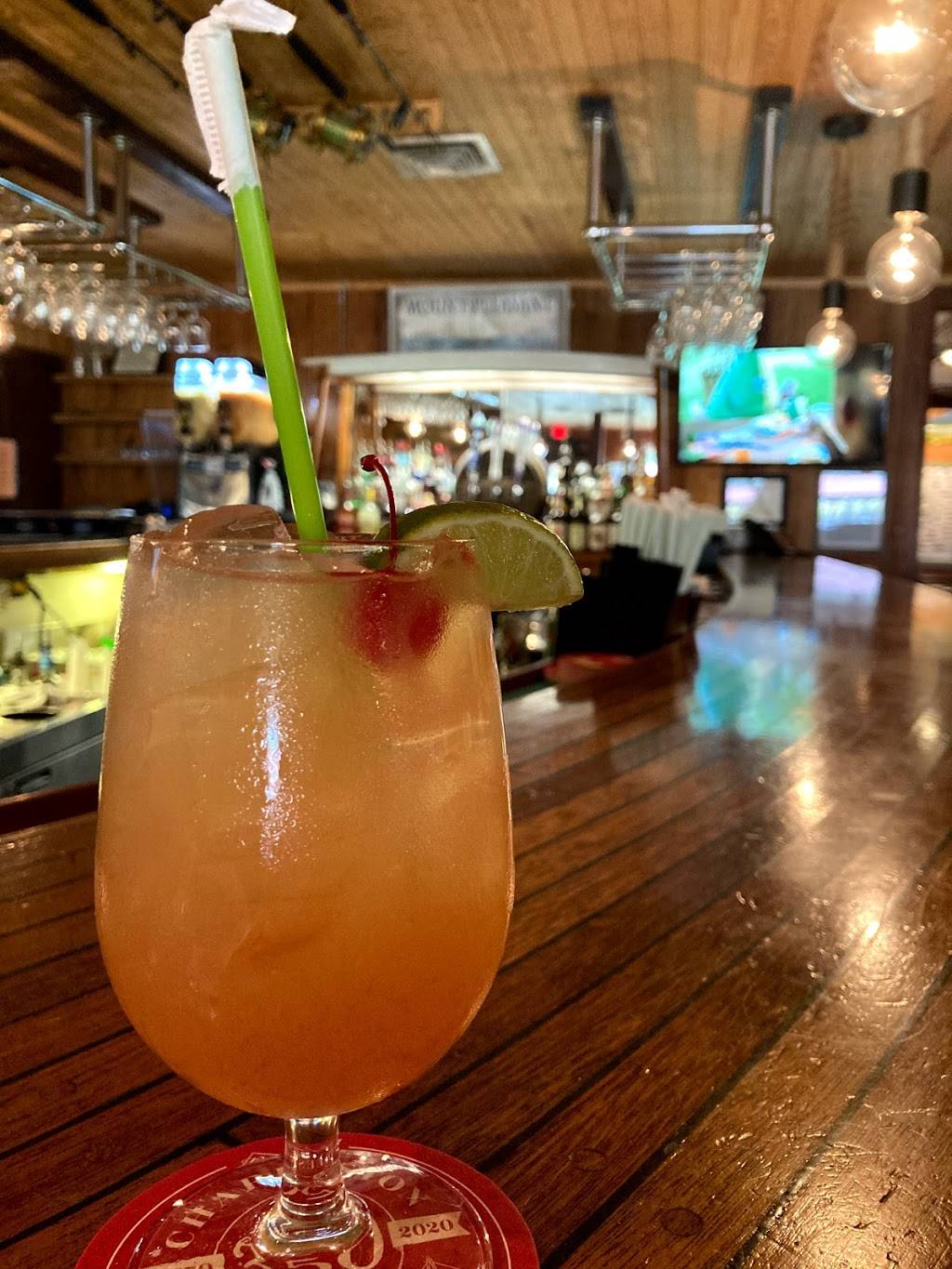 Shem Creek Crab House | restaurant | 508 Mill St, Mt Pleasant, SC 29464, USA | 8437254902 OR +1 843-725-4902