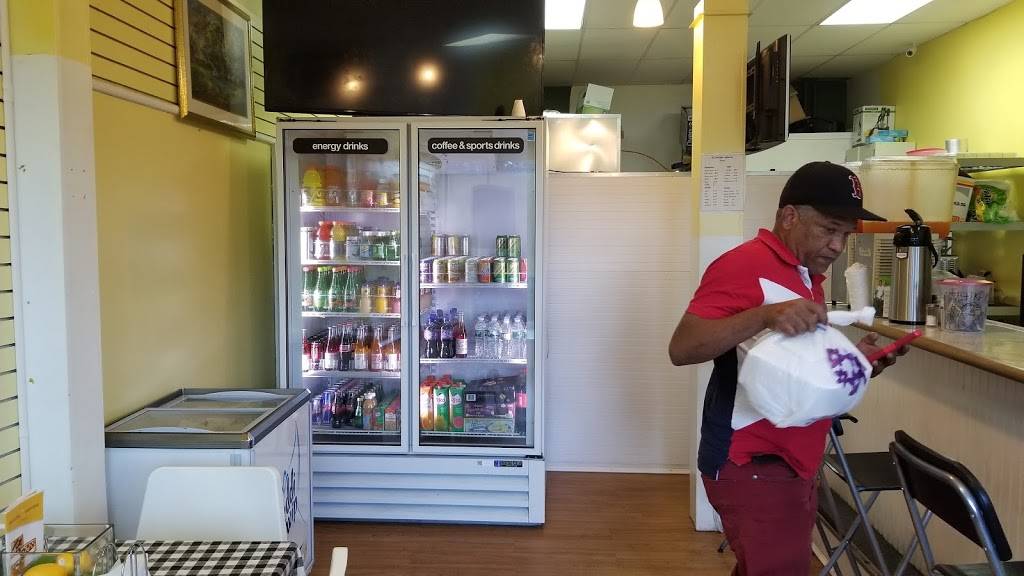 Antojitos Cafeteria La Abuelita | restaurant | 255 Lowell St, Lawrence, MA 01841, USA | 9786556722 OR +1 978-655-6722