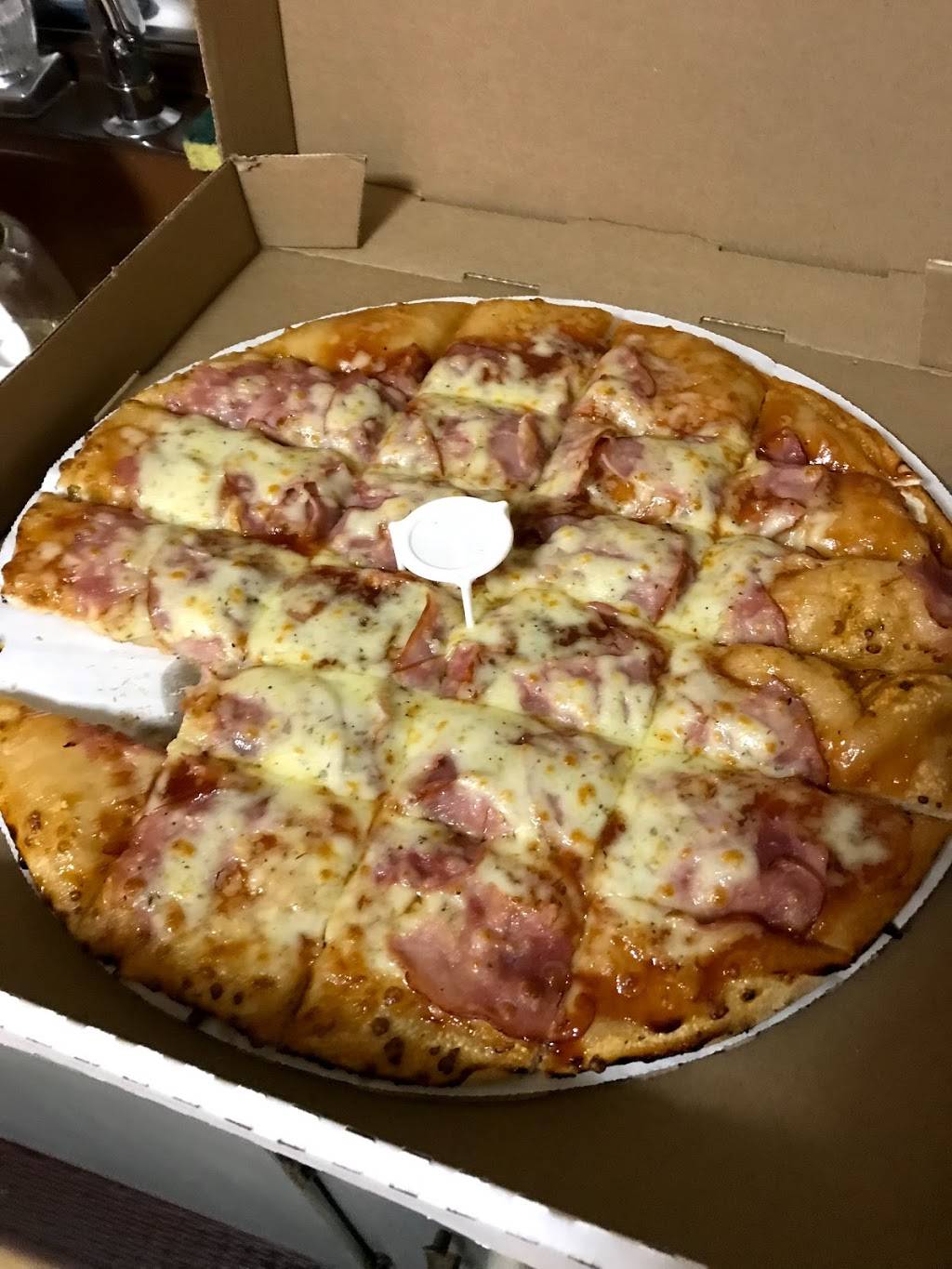 Pizza King | meal delivery | 500 S Memorial Dr, New Castle, IN 47362, USA | 7655296998 OR +1 765-529-6998