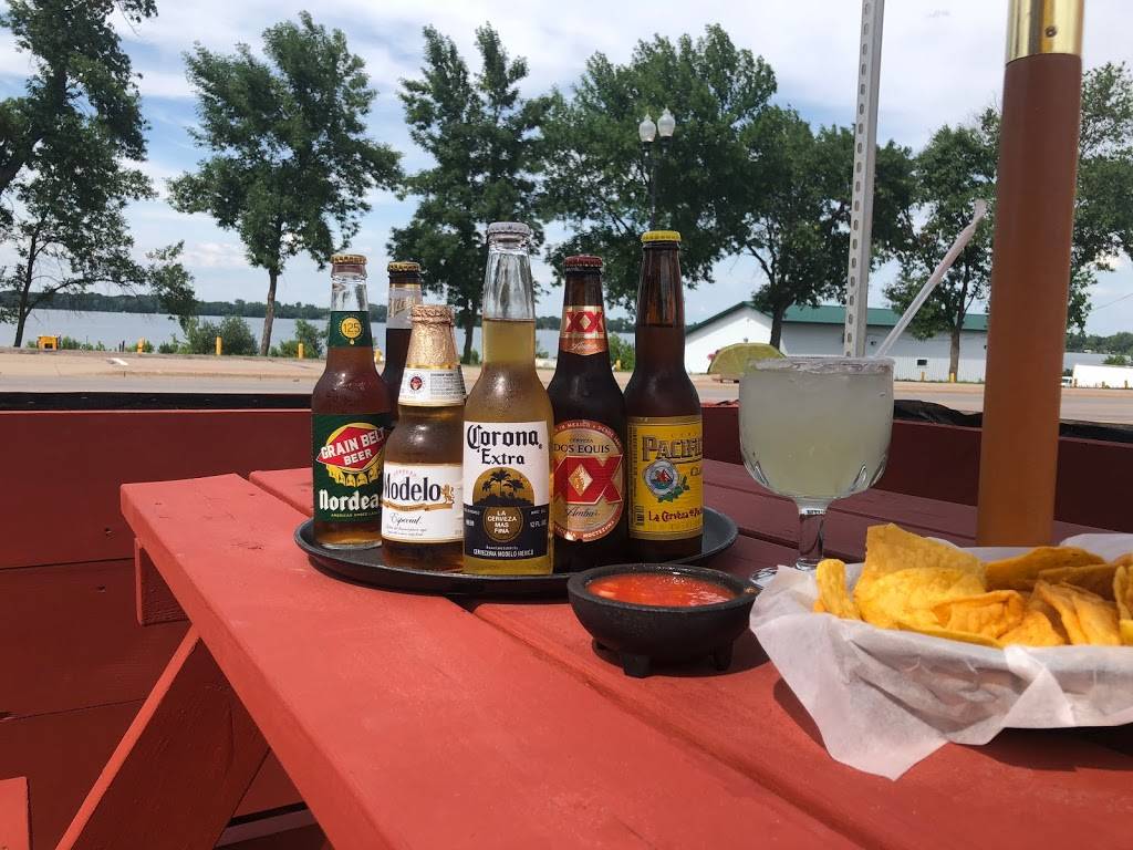 Marias Mexican Restaurant | restaurant | 728 6th St, Howard Lake, MN 55349, USA | 3205432033 OR +1 320-543-2033