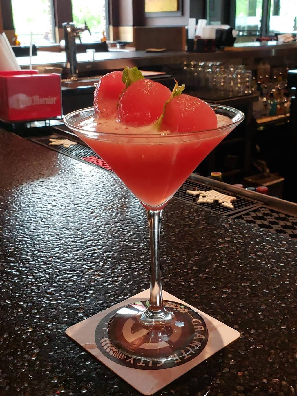 Granite City Food & Brewery | restaurant | 992 Willow Rd, Northbrook, IL 60062, USA | 8475040277 OR +1 847-504-0277