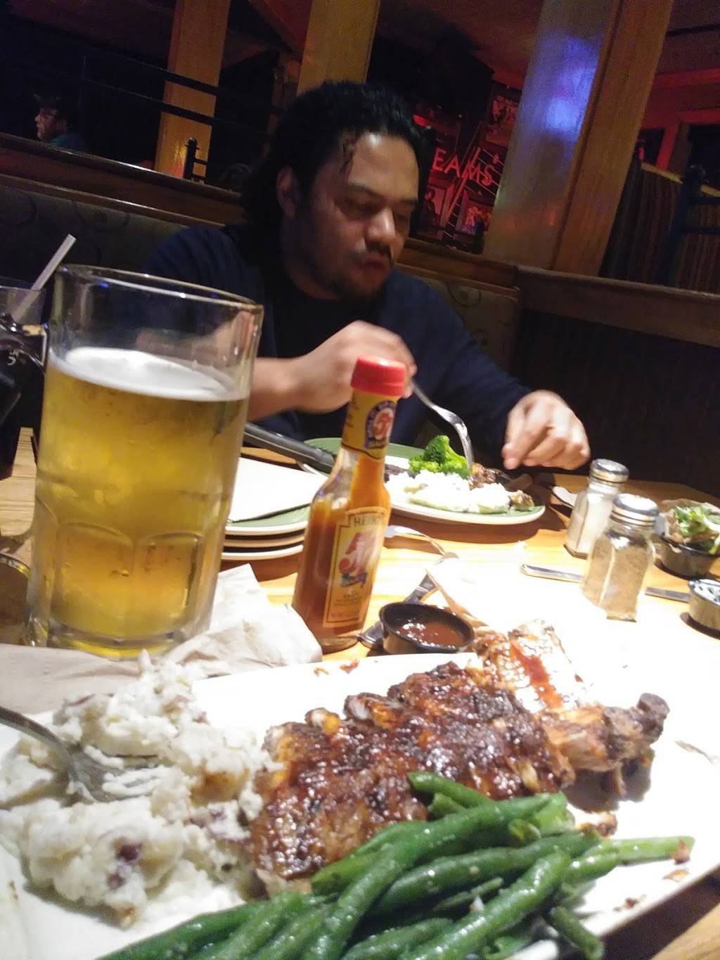 Applebees Grill + Bar | restaurant | 1512 W Floyd Baker Blvd, Gaffney, SC 29341, USA | 8644896622 OR +1 864-489-6622