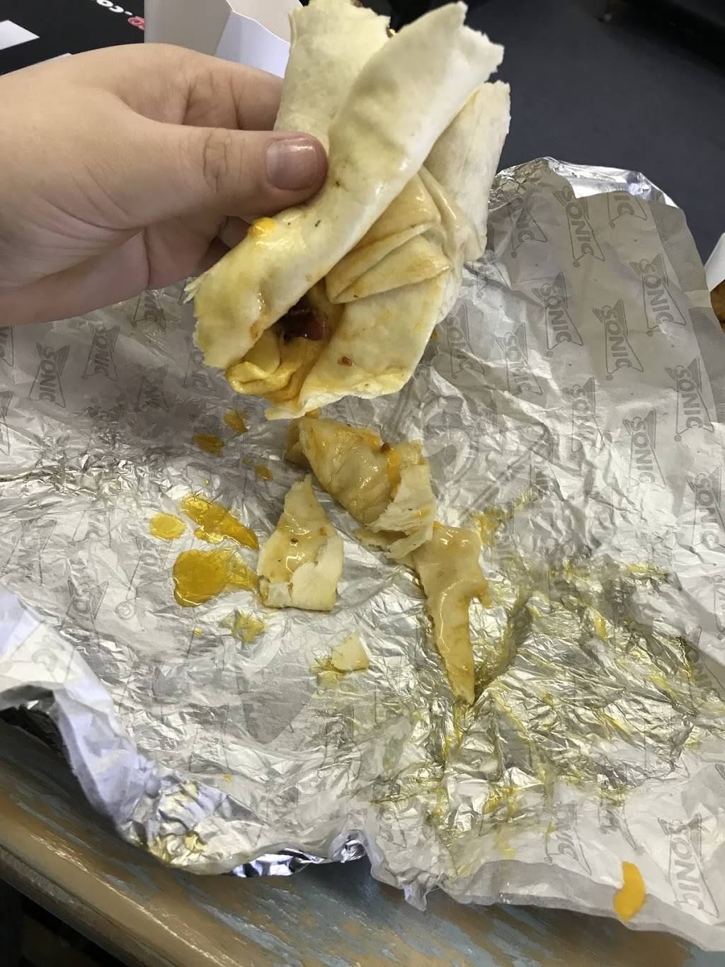 Sonic Drive-In | restaurant | 805 W Edmond Rd, Edmond, OK 73003, USA | 4053596395 OR +1 405-359-6395