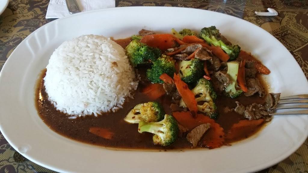 Thai Basil | restaurant | 4445 E Bay Dr # 301, Clearwater, FL 33764, USA | 7275326108 OR +1 727-532-6108