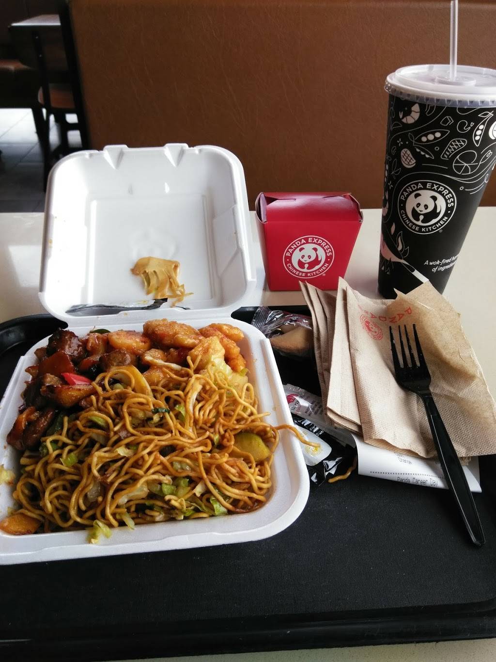 Panda Express | restaurant | 1840 N Perris Blvd, Perris, CA 92571, USA | 9514900718 OR +1 951-490-0718