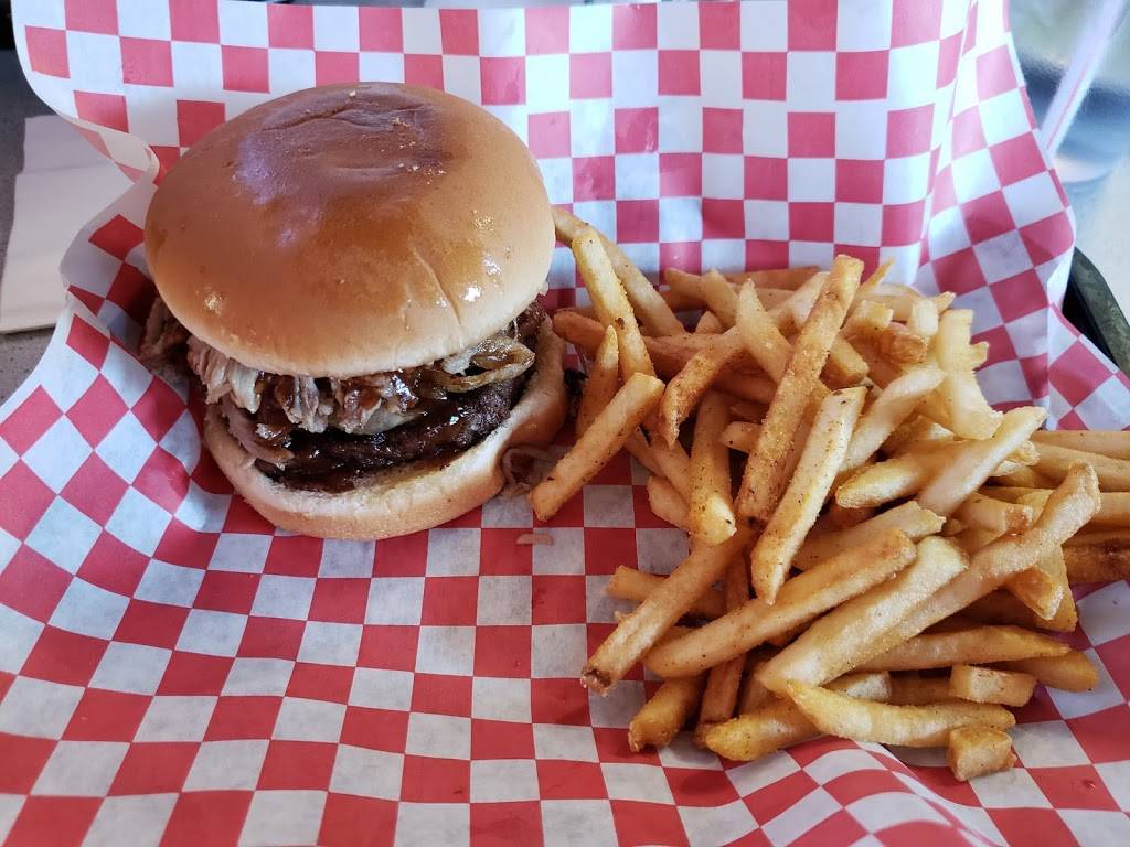 Wood Box BBQ | restaurant | 415 N Bridge St, Jonesville, NC 28642, USA | 3365264227 OR +1 336-526-4227