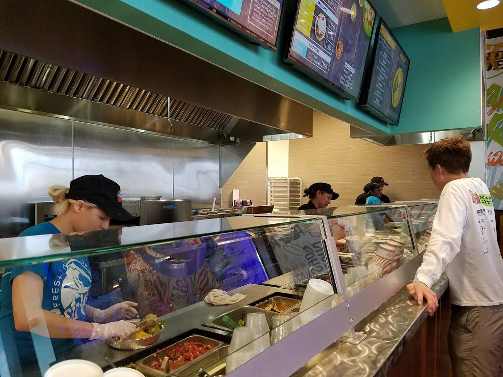 Costa Vida | restaurant | 8315 Preston Rd Suite 100, Plano, TX 75024, USA | 2149454200 OR +1 214-945-4200