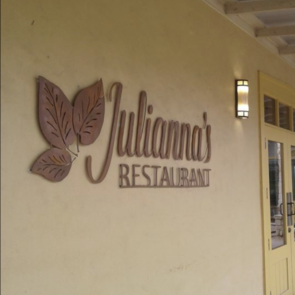 Juliannas | restaurant | 1339 Co Rd 4516, Castroville, TX 78009, USA | 8305386302 OR +1 830-538-6302