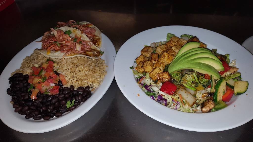 Wahoos Fish Taco | restaurant | 1000 S Rampart Blvd #21, Las Vegas, NV 89145, USA | 7027767600 OR +1 702-776-7600