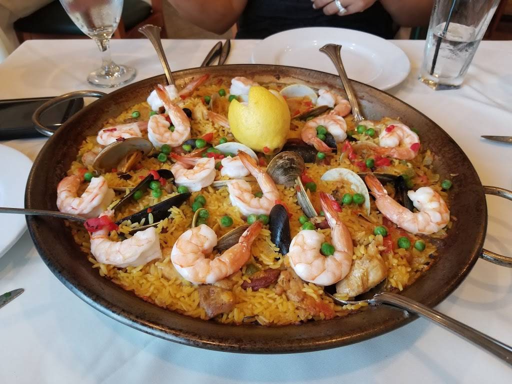 Costa del Sol Restaurant | restaurant | 901 Wethersfield Ave, Hartford, CT 06114, USA | 8602961714 OR +1 860-296-1714