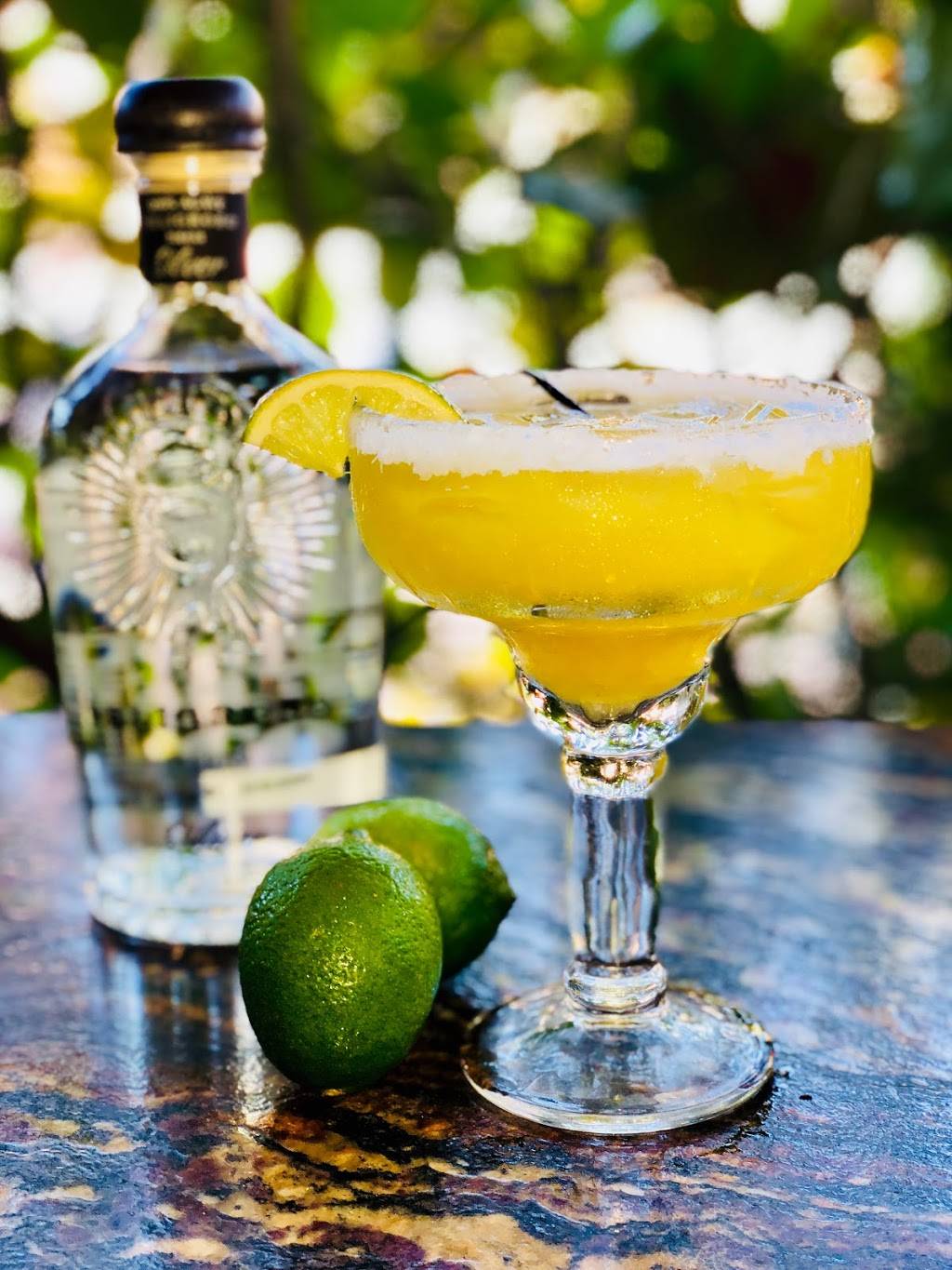 Corkscrew Bar and Grille | restaurant | 235 Canal St, New Smyrna Beach, FL 32168, USA | 3869573955 OR +1 386-957-3955