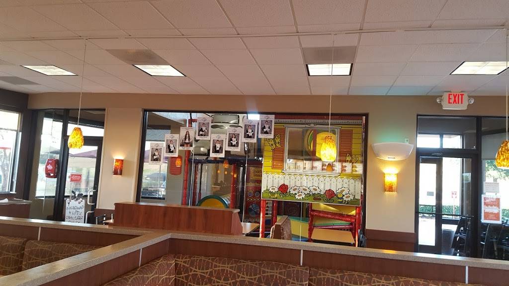 Chick-fil-A | restaurant | 996 W Highway 287 Byp, Waxahachie, TX 75165, USA | 9729371504 OR +1 972-937-1504