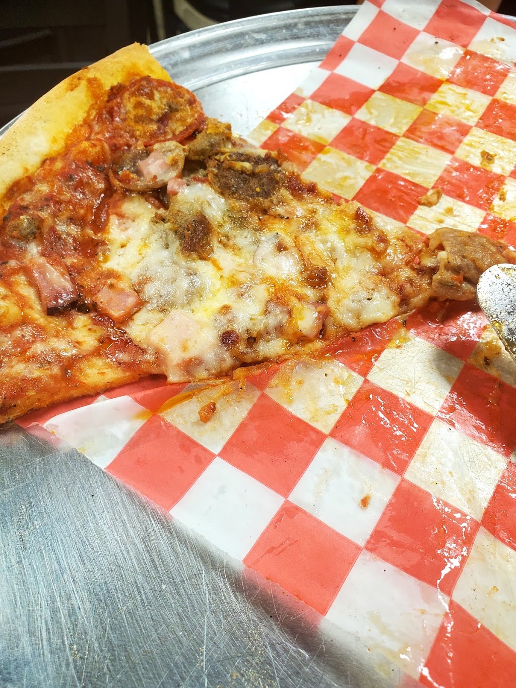 Mamma Mias Pizza | restaurant | 755 N 14th St, Leesburg, FL 34748, USA | 3523260101 OR +1 352-326-0101