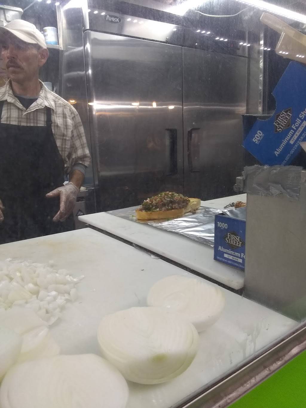 Jorges tacos | restaurant | 3428 Whittier Blvd, Los Angeles, CA 90023, USA | 3235221192 OR +1 323-522-1192