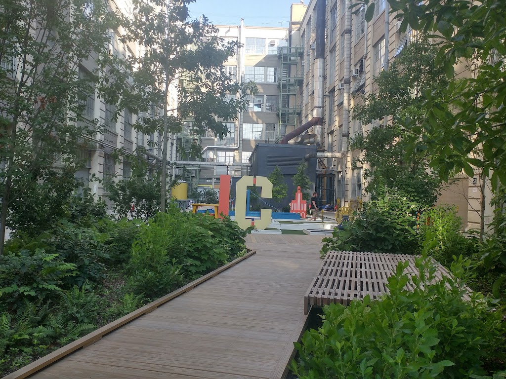 FRYING PAN BROOKYLN | restaurant | 51 35th St, Brooklyn, NY 11232, USA | 6467081814 OR +1 646-708-1814