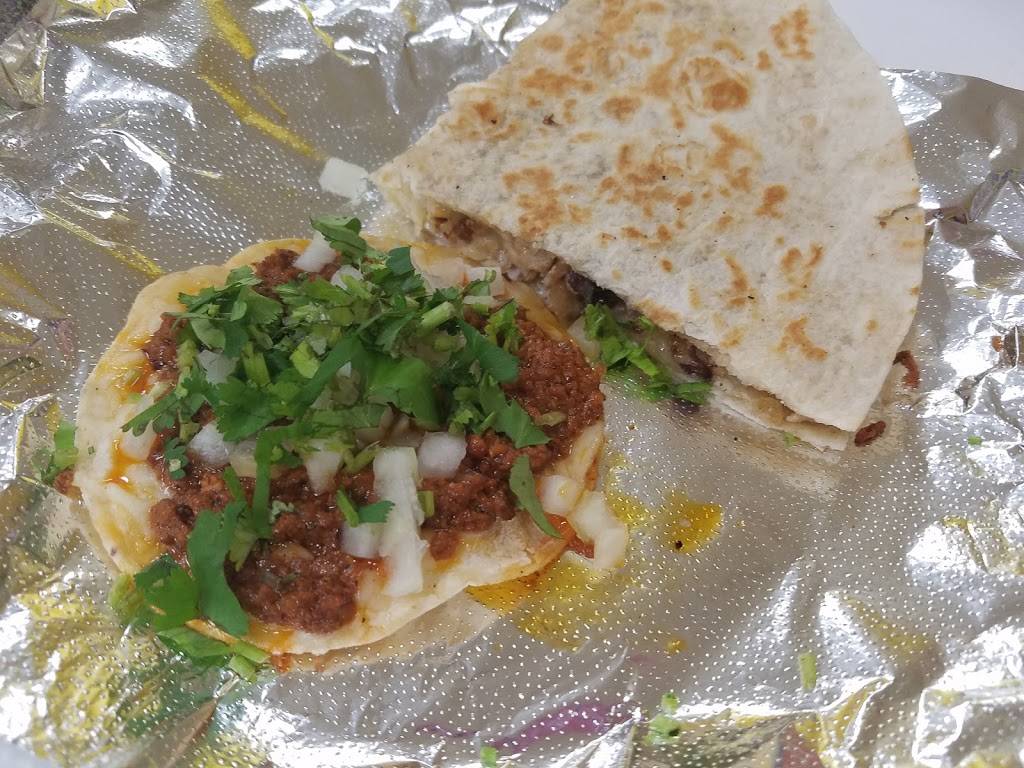 LA CASA DEL GUAJOLOTE | restaurant | 1437 E Main St, Mesa, AZ 85203, USA | 4804069394 OR +1 480-406-9394