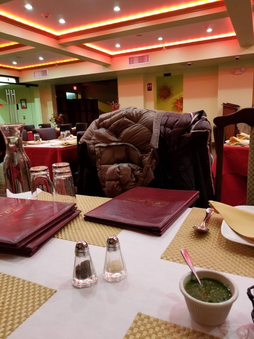 Lotus Asian Fusion | restaurant | 16 W Marie St, Hicksville, NY 11801, USA | 5168225600 OR +1 516-822-5600