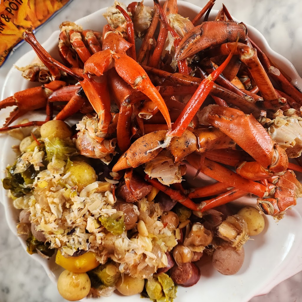 BUKU Seafood | restaurant | 1719 S Azalea Dr, Wiggins, MS 39577, USA | 6017231792 OR +1 601-723-1792