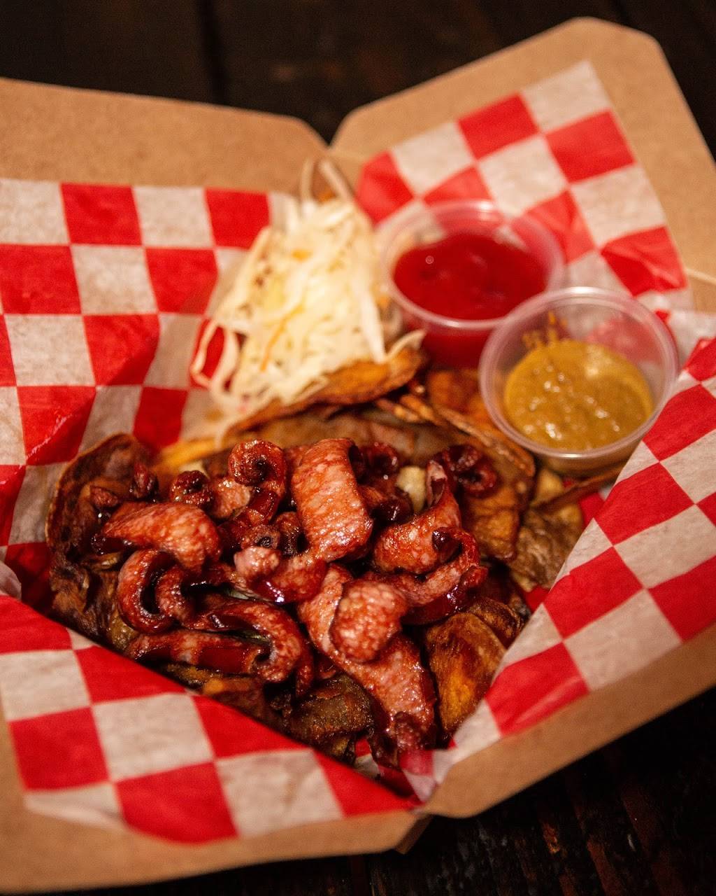 Draft Barn Beach | restaurant | 3029 Stillwell Ave, Brooklyn, NY 11224, USA | 6469014844 OR +1 646-901-4844