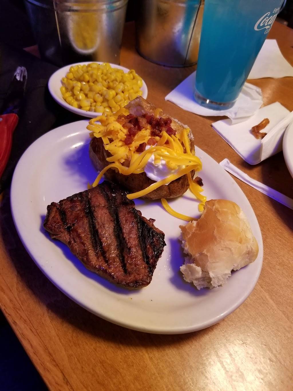 Texas Roadhouse | restaurant | 3140 Wade Hampton Blvd, Taylors, SC 29687, USA | 8642444122 OR +1 864-244-4122