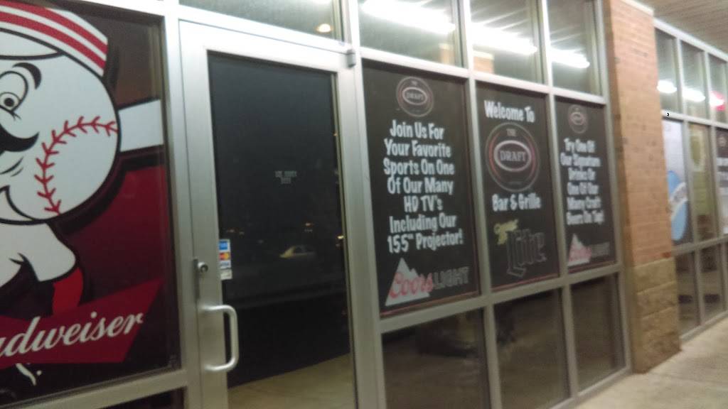 Draft Bar & Grille | restaurant | 7029 Yankee Rd, Liberty Township, OH 45044, USA | 5137551868 OR +1 513-755-1868
