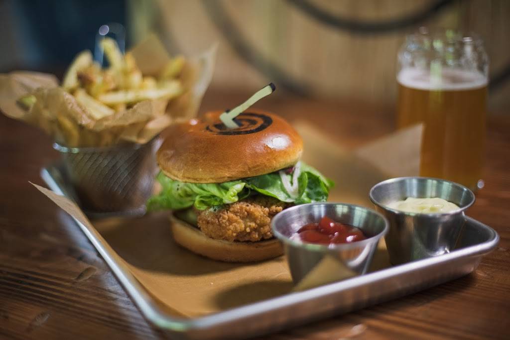 Blade & Timber Axe Throwing - KC | Town Center | restaurant | 5203 W 117th St, Leawood, KS 66211, USA | 9132055421 OR +1 913-205-5421