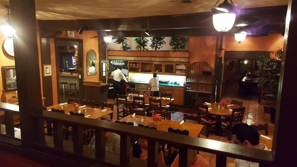 La Casa | restaurant | 121 E Spain St, Sonoma, CA 95476, USA | 7079963406 OR +1 707-996-3406